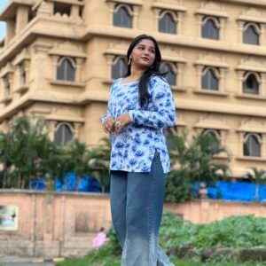 Spark nigh party dress green - Image 2