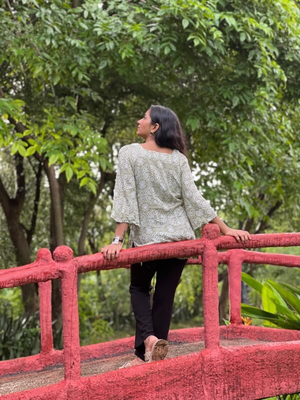 white printed kurti - Image 2
